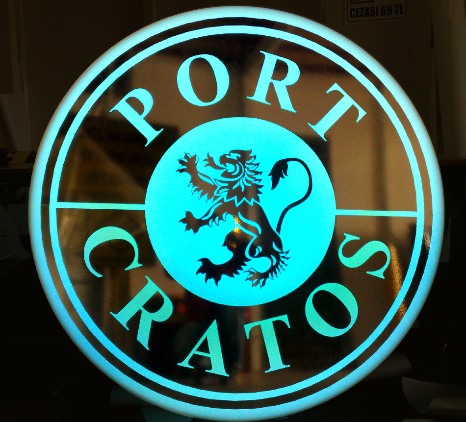 Port Cratos Hotel