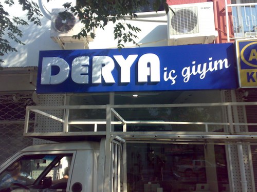 Derya  Giyim